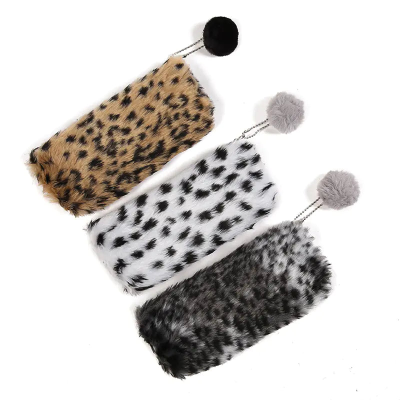 Chic Leopard Print Pencil Organizer