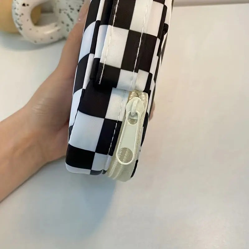 Large Capacity Multifunctional Pencil Case/Cosmetic Bag