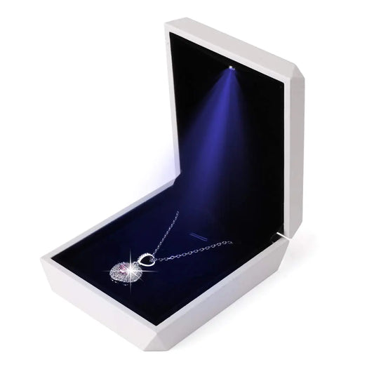 LED Lighted Pendant/Necklace Box (White)